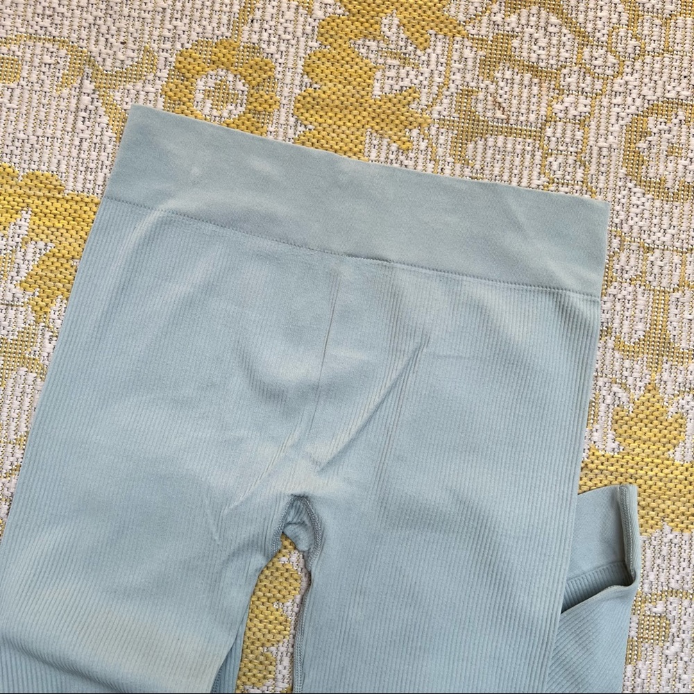 H&M Ribbed Leggings - Picture 2 of 4